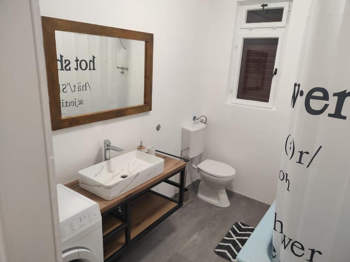 Apartment Ivano Vodice Eksteriør bilde