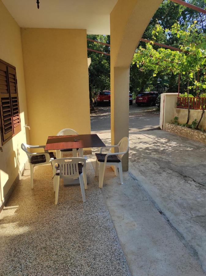 Apartment Ivano Vodice Eksteriør bilde
