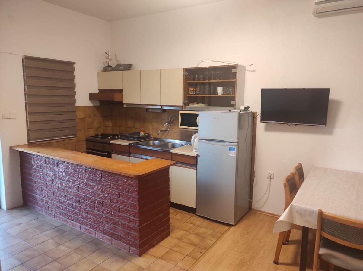 Apartment Ivano Vodice Eksteriør bilde