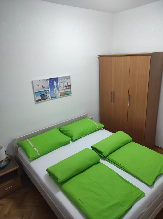 Apartment Ivano Vodice Eksteriør bilde