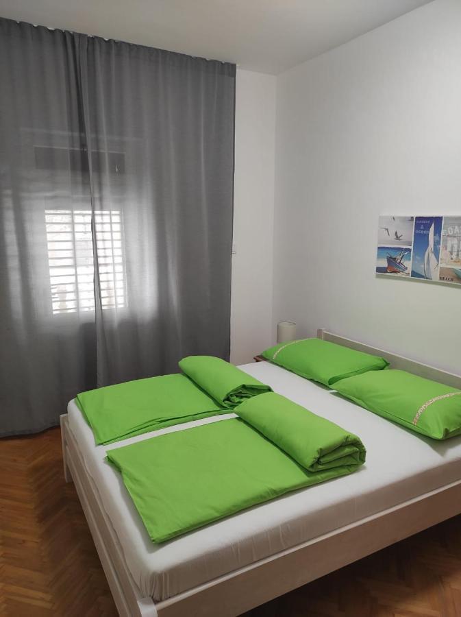 Apartment Ivano Vodice Eksteriør bilde